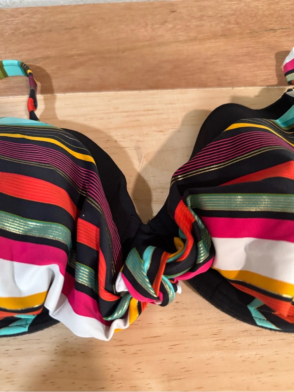 CAPTIVA Striped Multicolor twist front push up Underwire Bikini Top size small